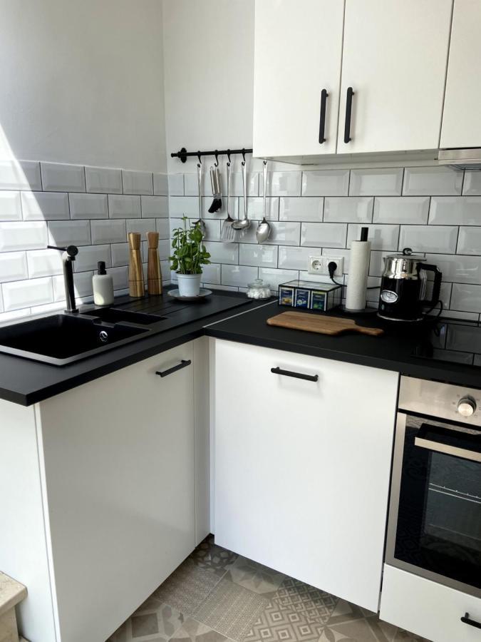 Wunderschoene Sanierte Wohnung Vor Den Toren Koelns Esterno foto