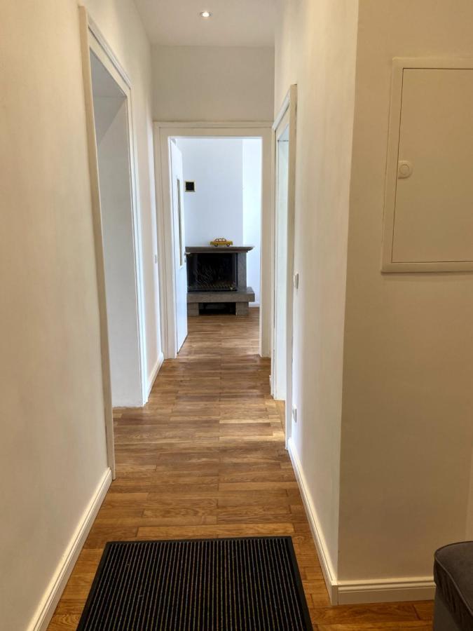 Wunderschoene Sanierte Wohnung Vor Den Toren Koelns Esterno foto