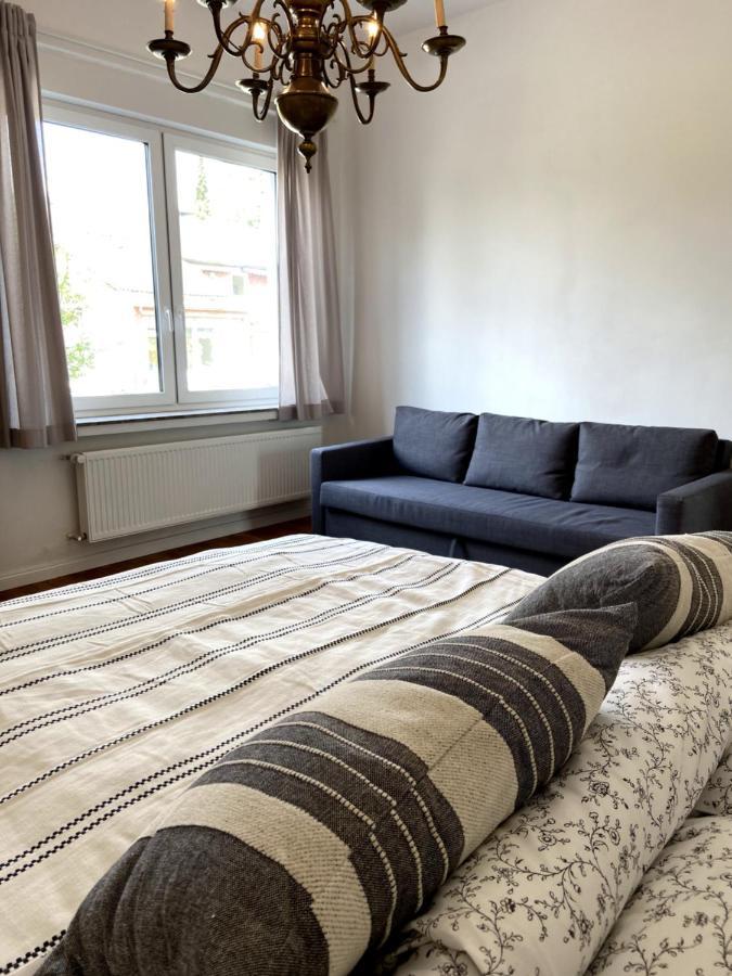 Wunderschoene Sanierte Wohnung Vor Den Toren Koelns Esterno foto